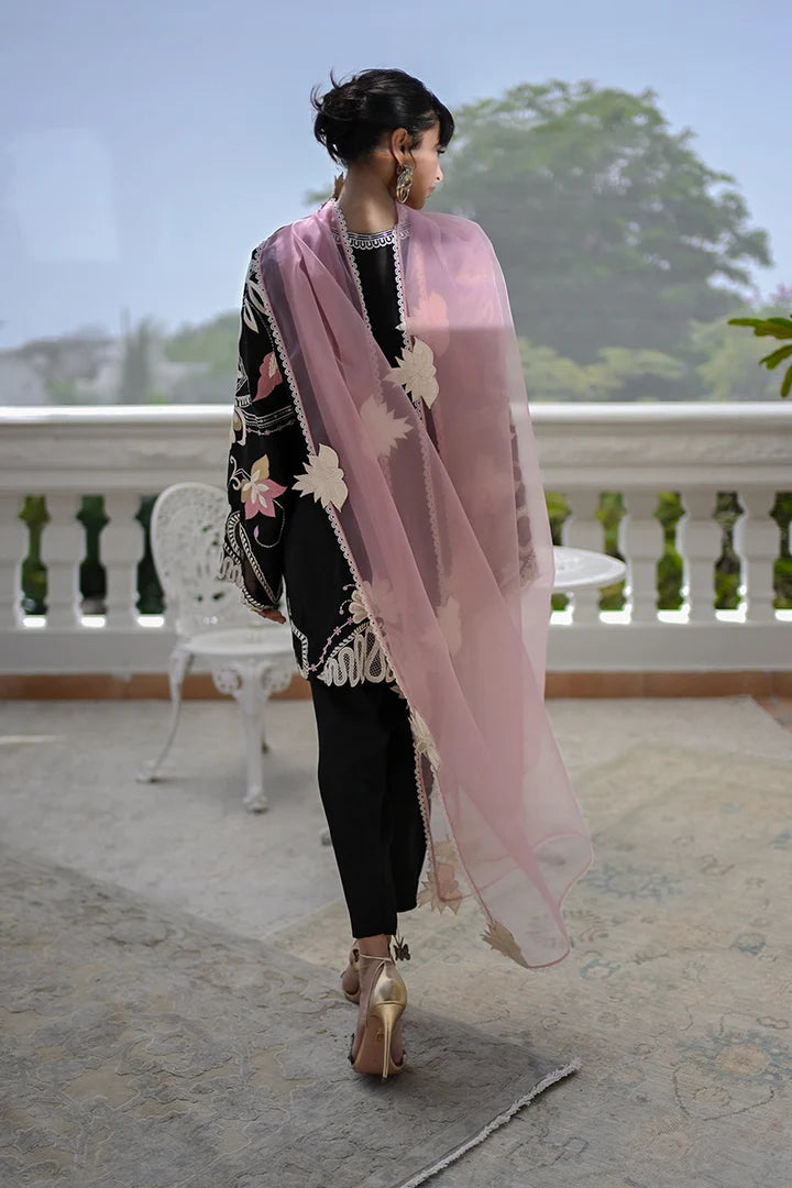 Pink Leaf | Luxe Edition '26 | Nadia Farooqui