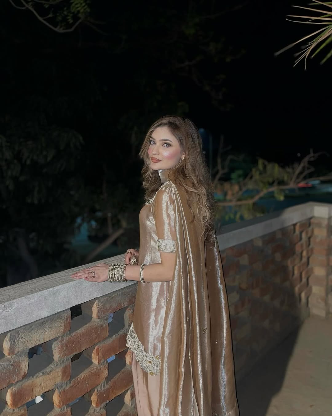 FARSHI SHALWAR | SILHOUETTE BY AW