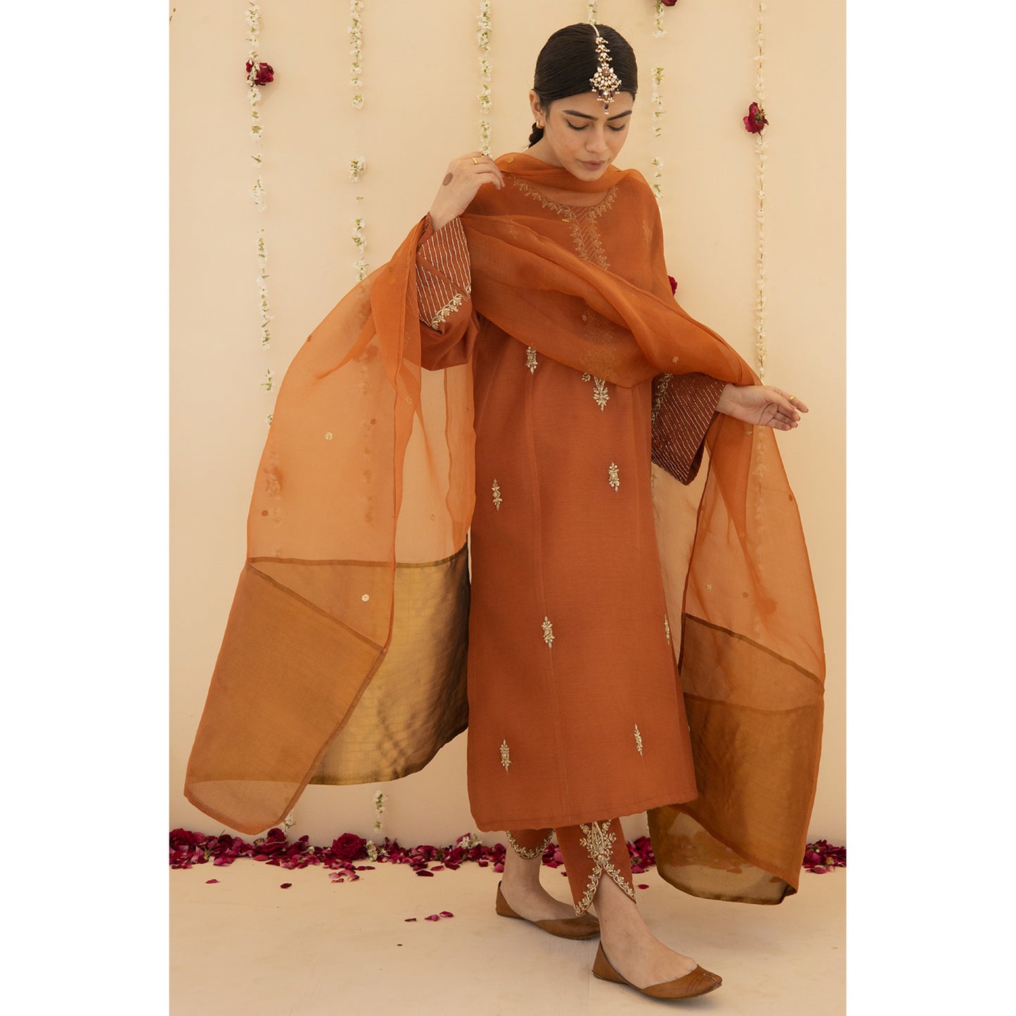 RUST OUTFIT  | DYOT