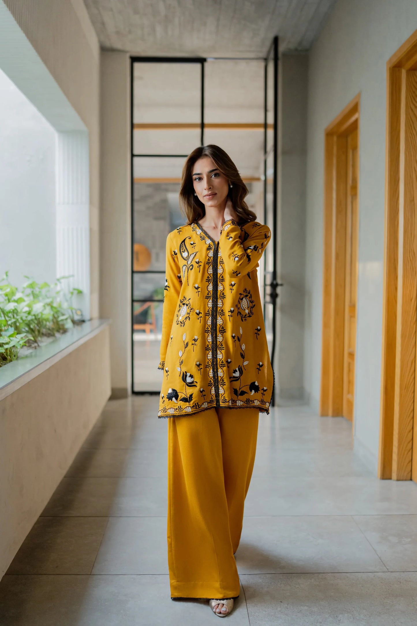 Elleh | Shanzay Anooshay