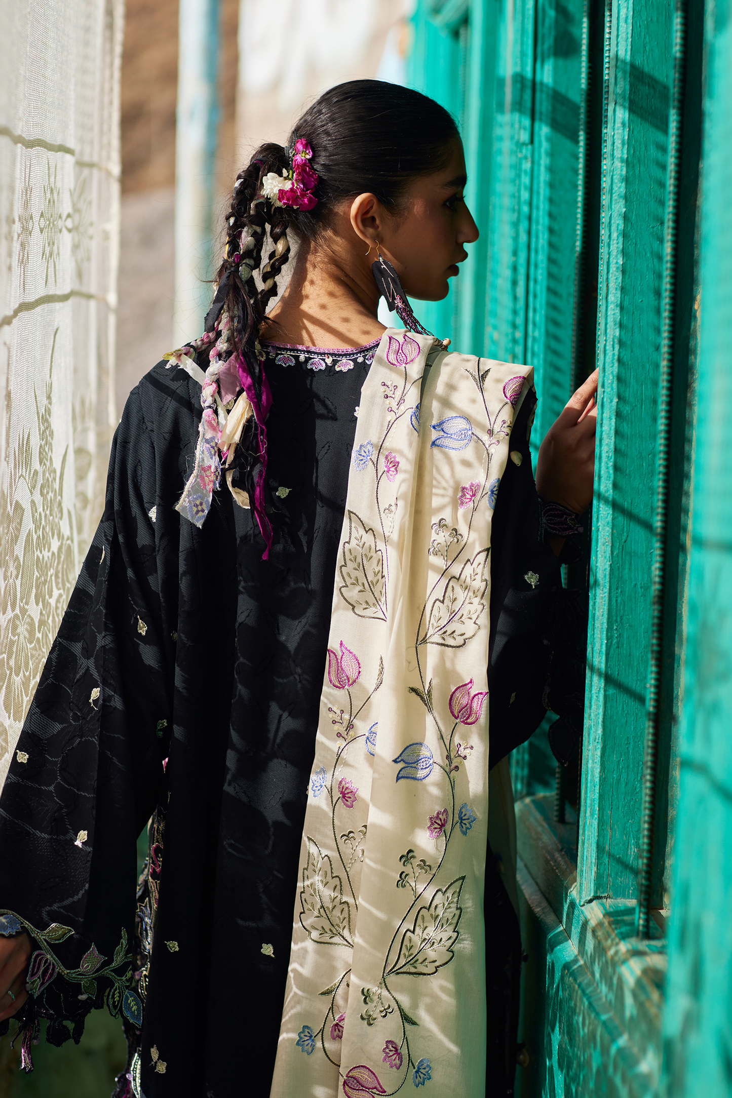 MÍ SÈ 蜜色 (ZL26-07 B) | Zaha Festive Lawn’26