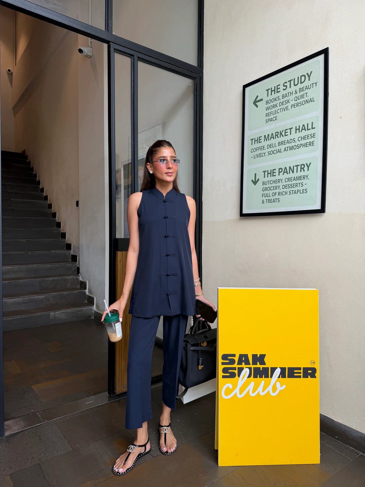 NAVY MANDARIN SLEEVELESS SET | Sak Atelier