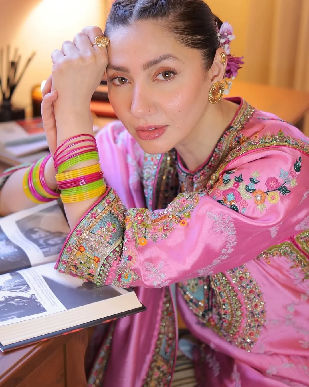 Mahira Khan | Rano Heirloom