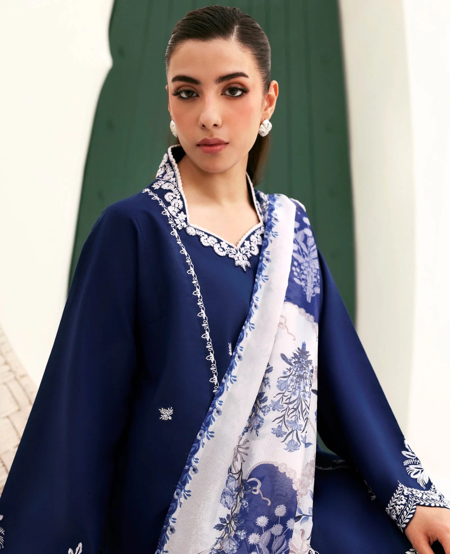 Dahlia | Basics Pre fall '25 | Republic Womenswear