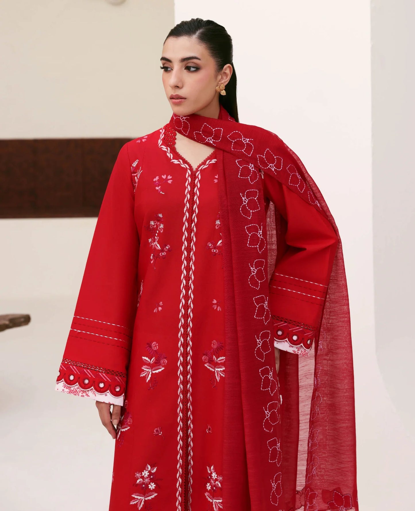 Capucine | Basics Pre fall '25 | Republic Womenswear