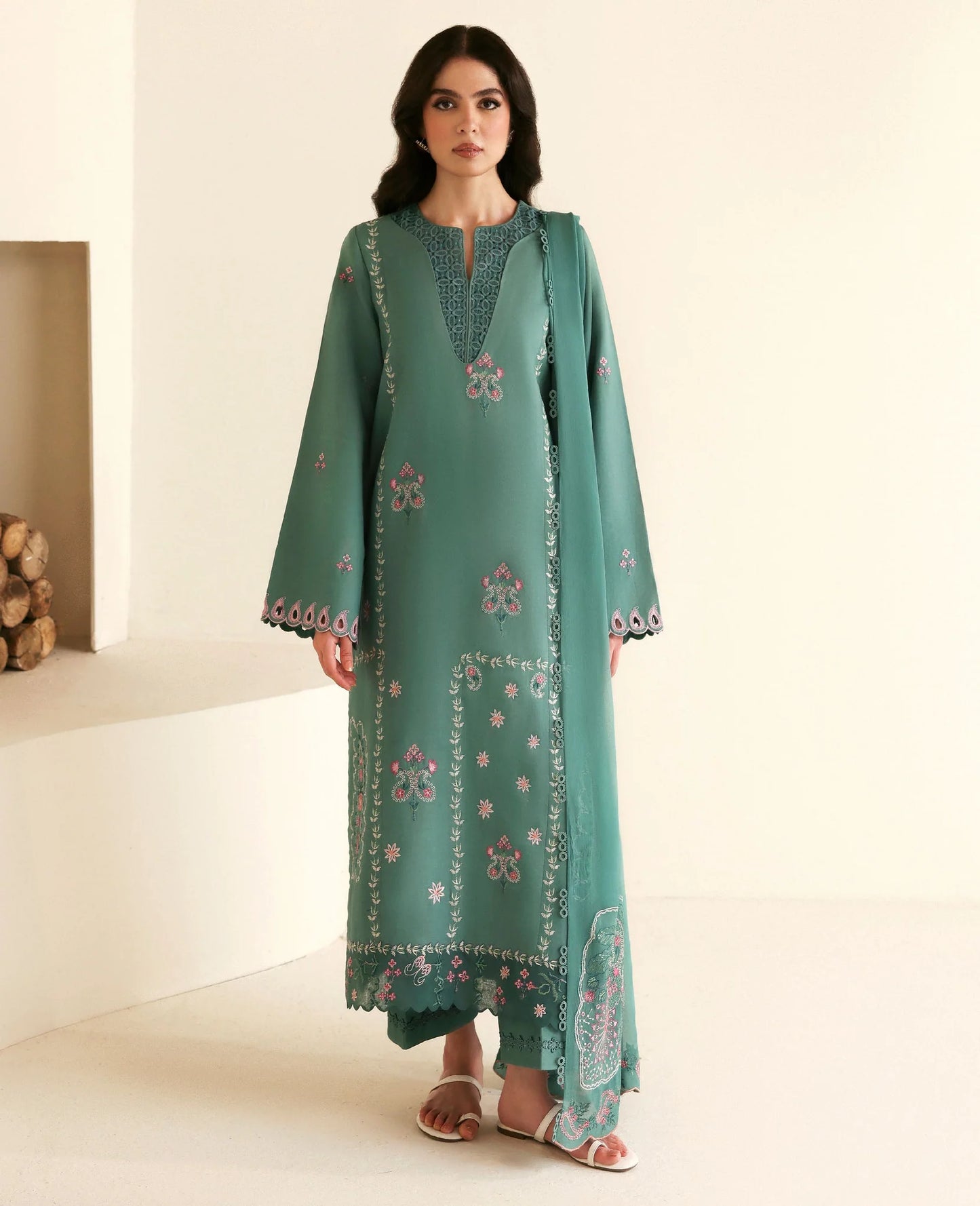 Solène | Basics Pre fall '25 | Republic Womenswear