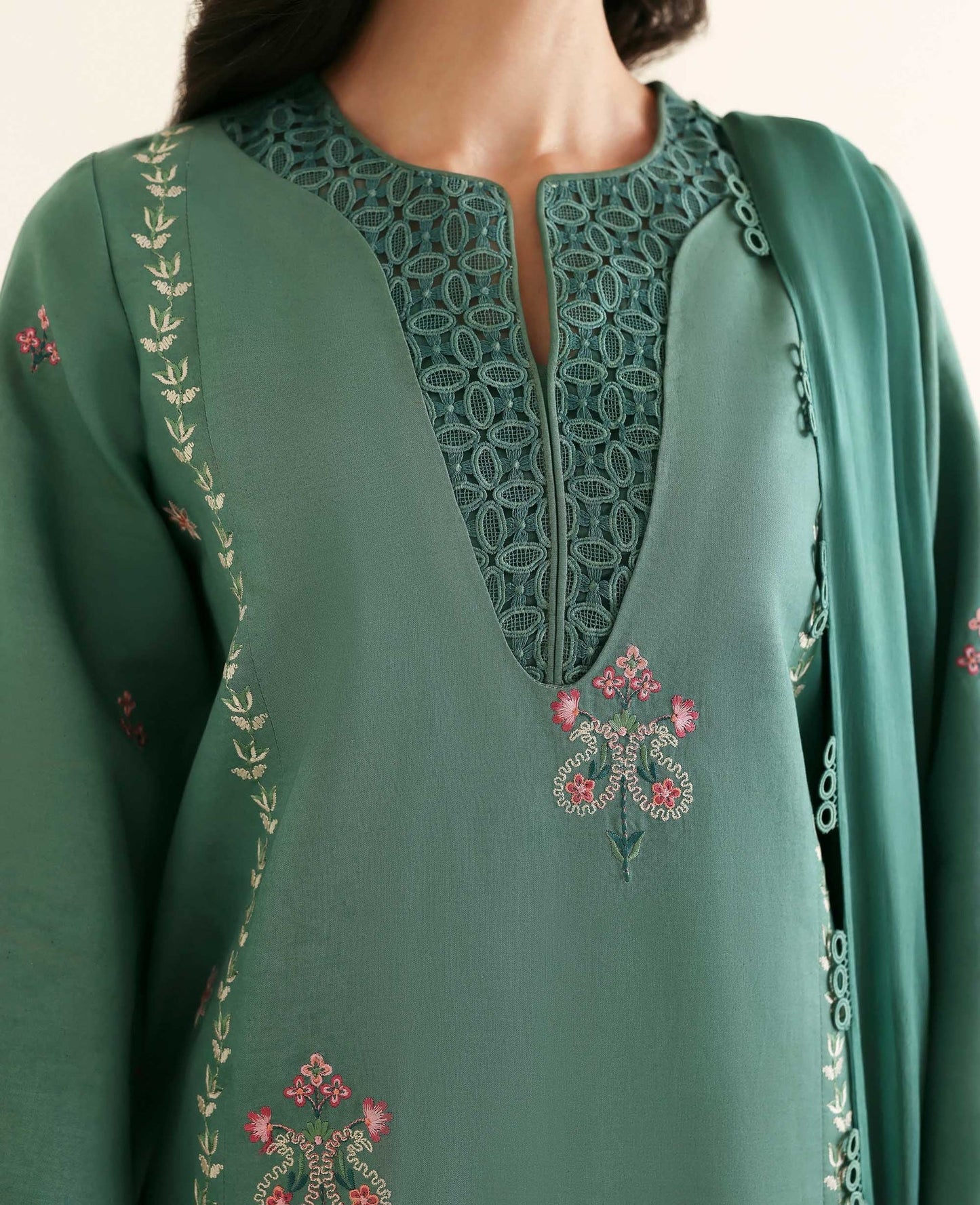 Solène | Basics Pre fall '25 | Republic Womenswear