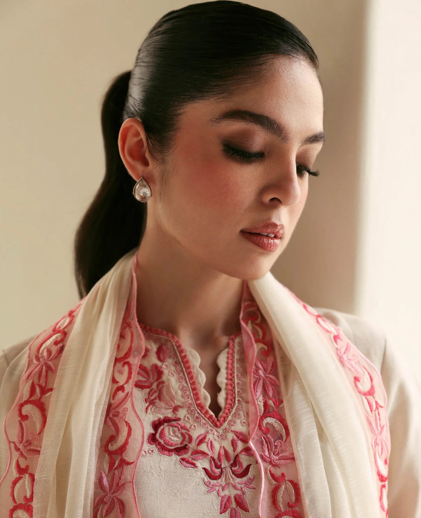 Camélia | Basics Pre fall '25 | Republic Womenswear