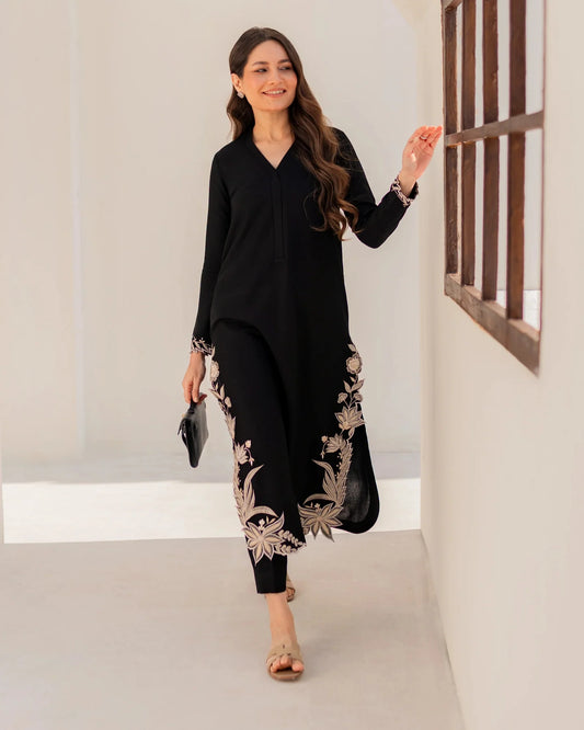 Noir Lily Set | LIRA