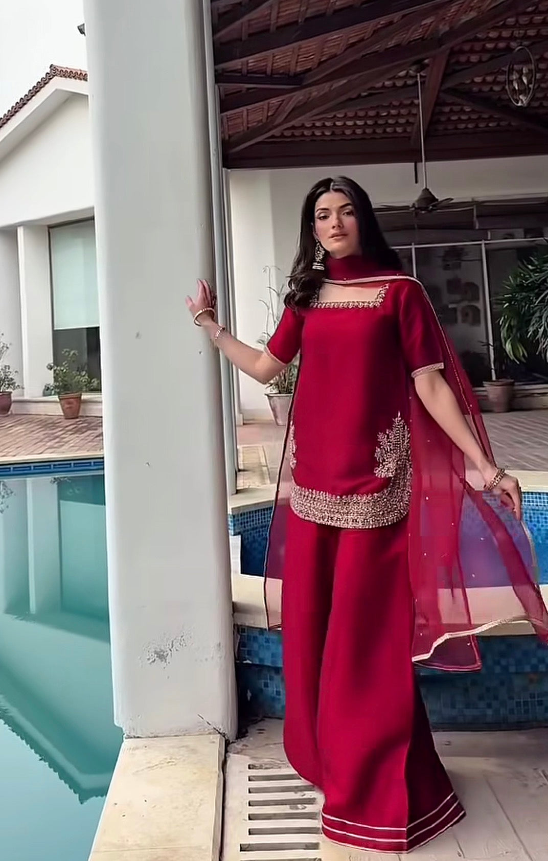 Mihaa- Red | Shanzay Anooshay