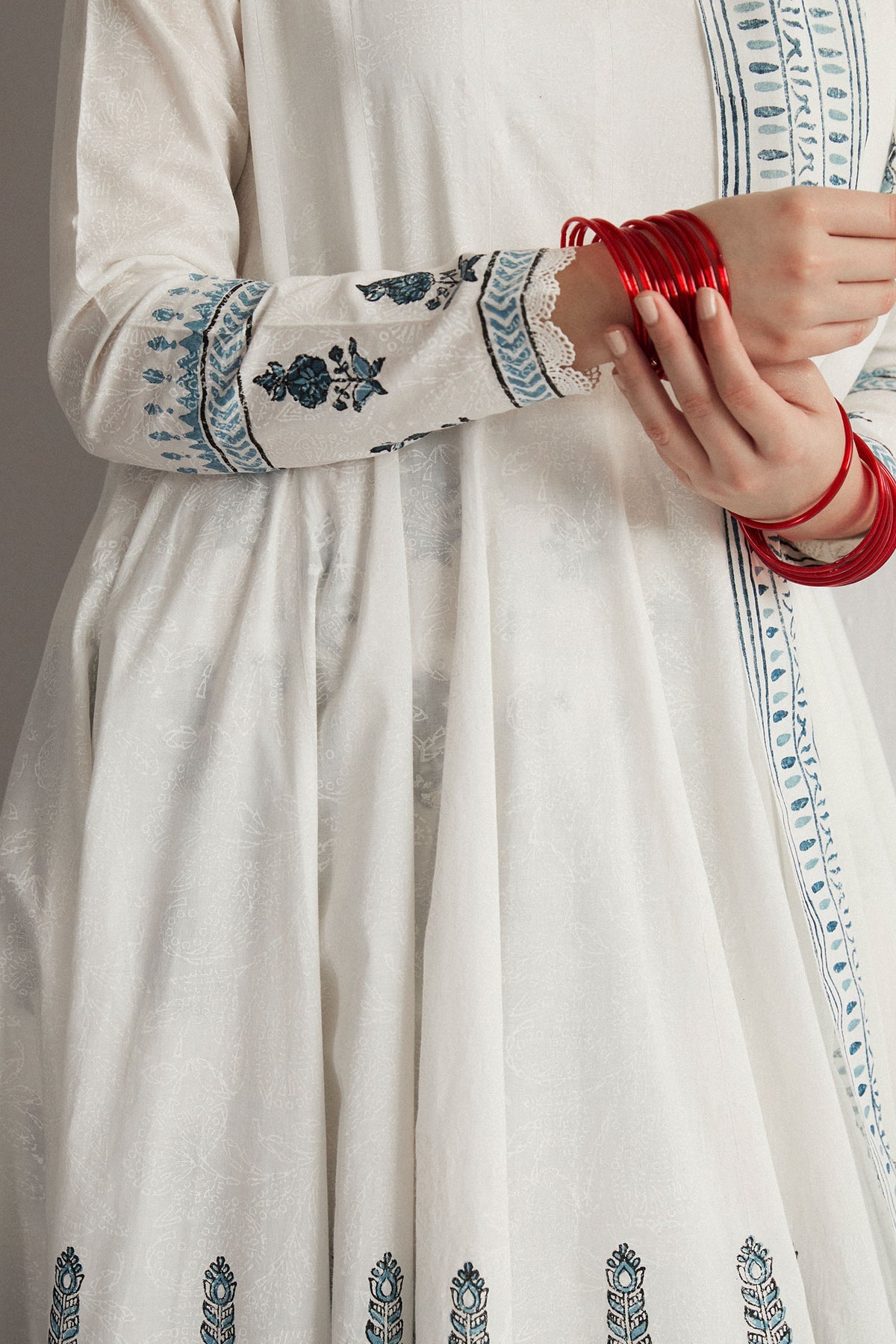 ZR25H0309 | Zara Shahjahan EID Handcrafted (RTS)