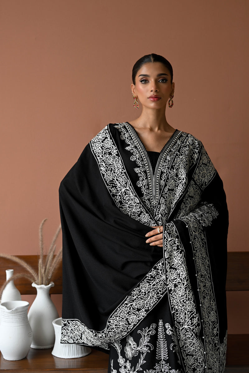 BLACK MOON LUXURY EMBROIDERED KARANDI SET (NEL-24632) | ZAIB