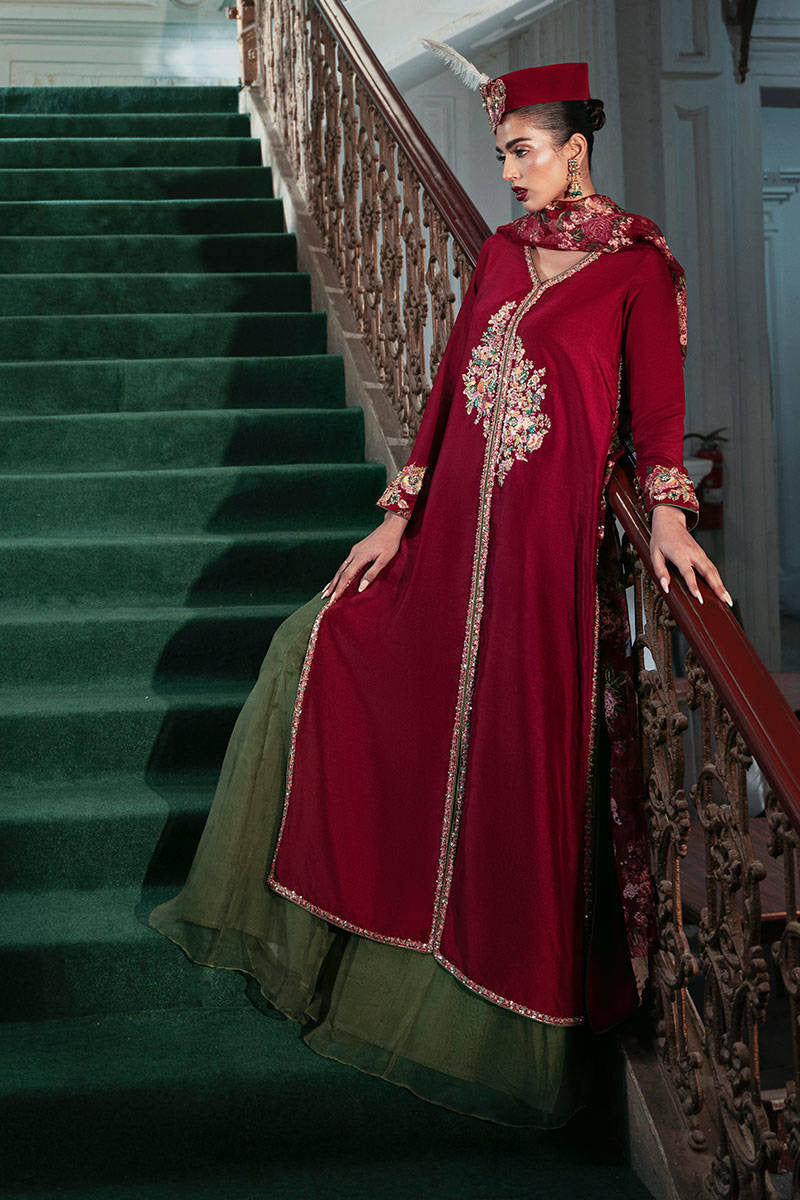 Scarlet Rose | Zainab Salman