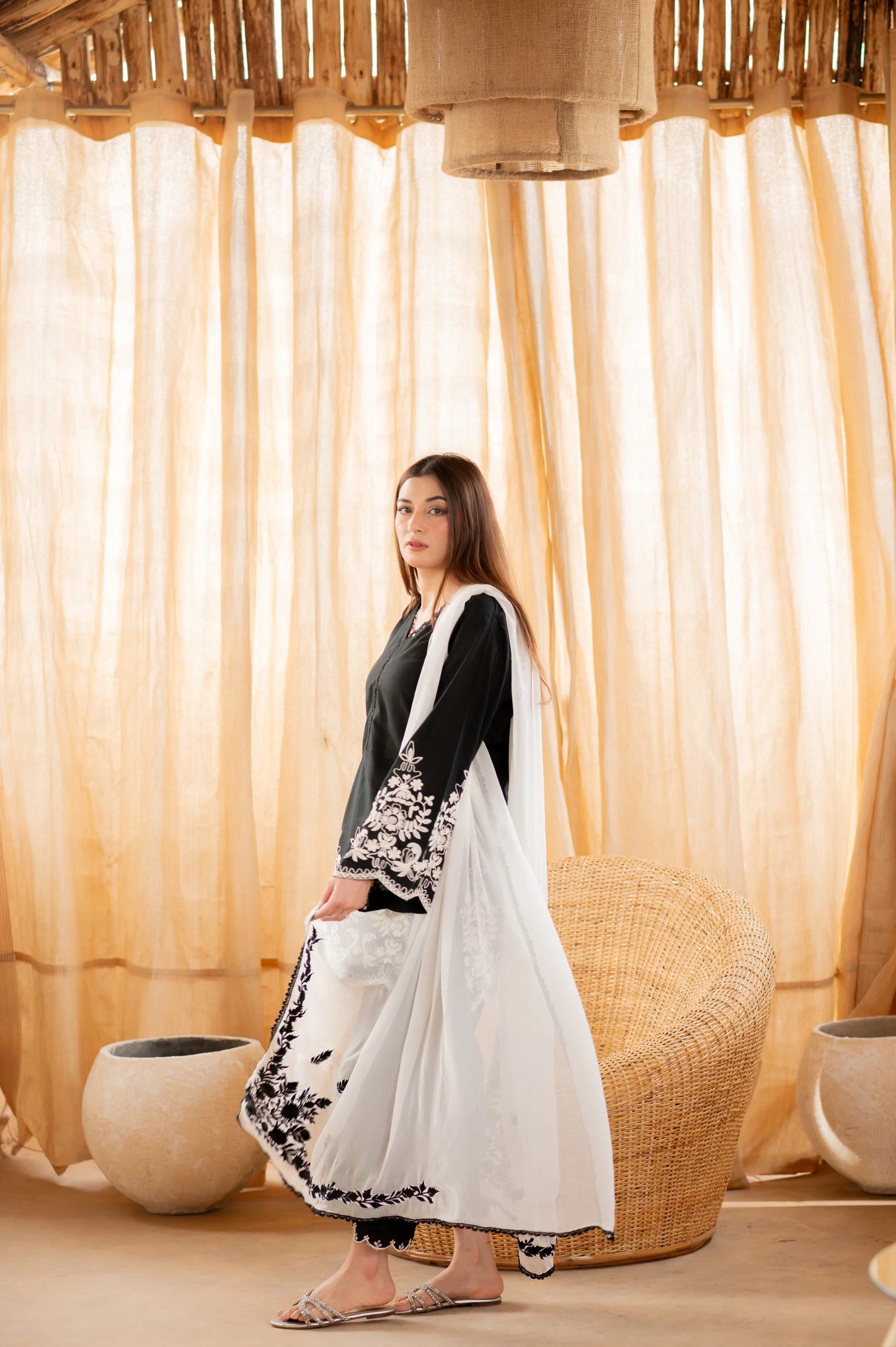 Ava Set | Shanzay Anooshay