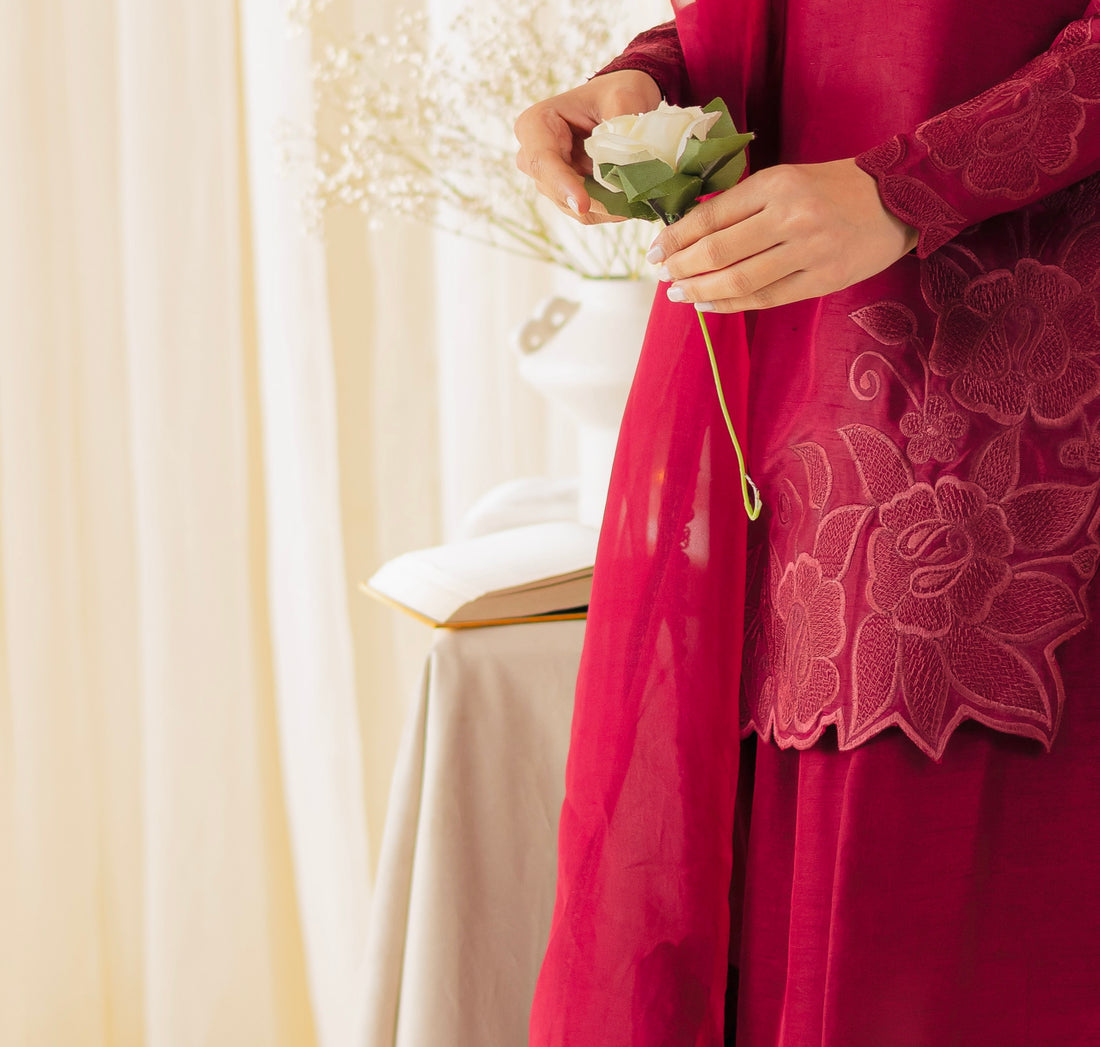 Tara Set | Shanzay Anooshay