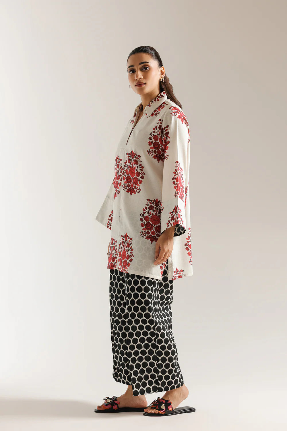 OFF WHITE | E8102/102/002 | Ethnc