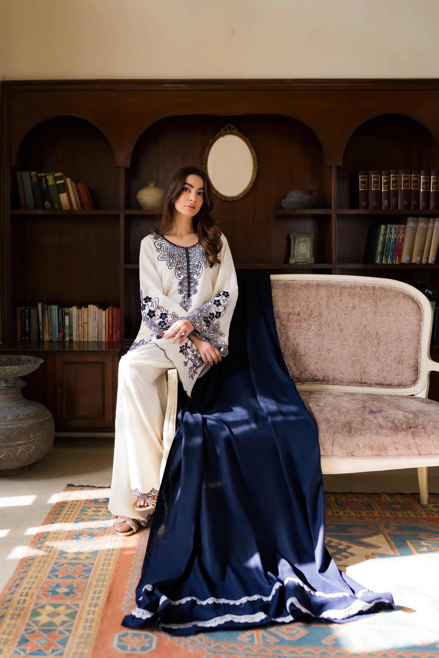 Lira | Shanzay Anooshay