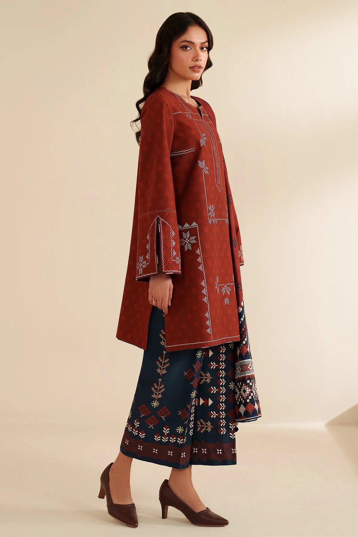 JZ-UW-D0194-0 | EMBROIDERED PREMIUM VISCOSE | Jazmin