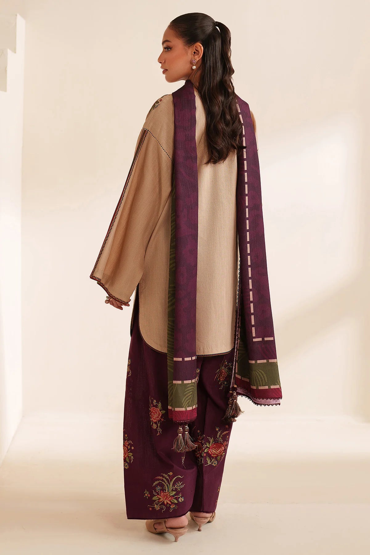 JZ-RTW-1270-1 | EMBROIDERED KHADDAR | Jazmin