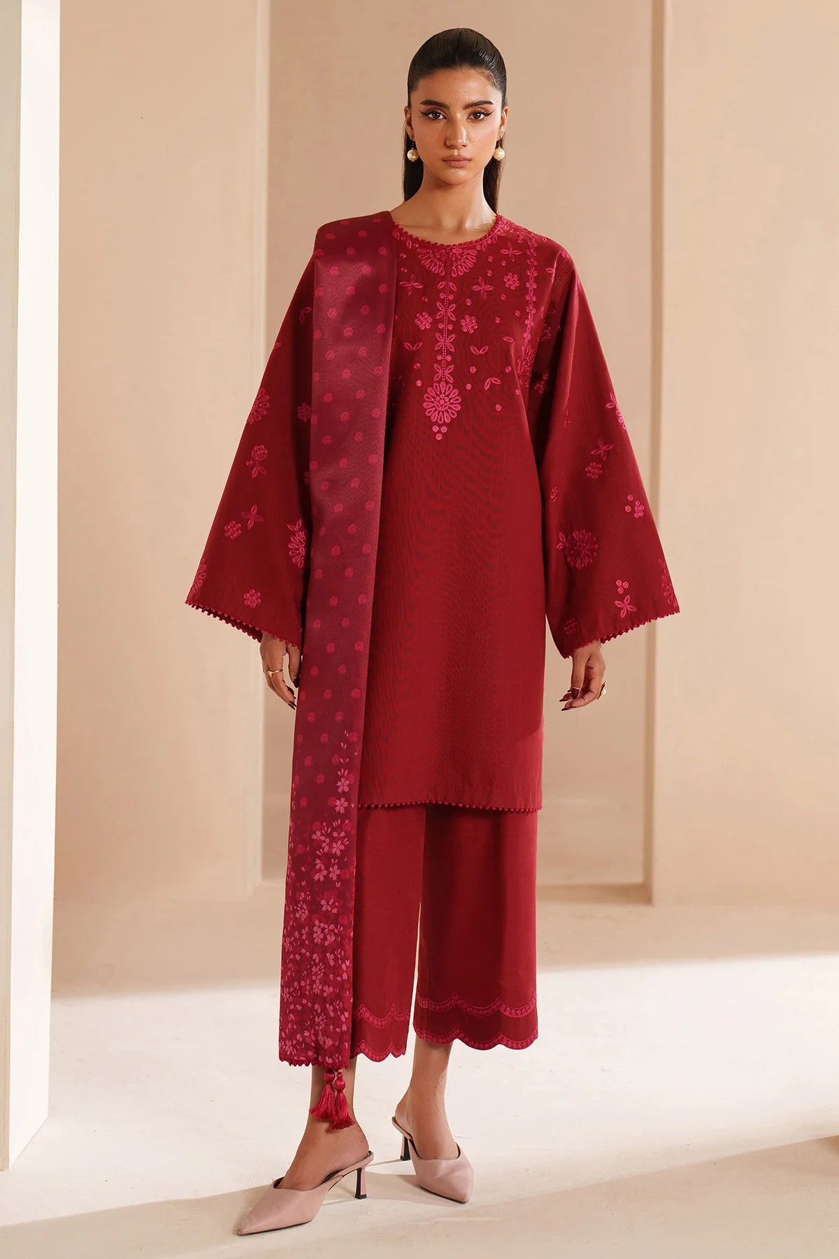 JZ-UW-D0241-0 | EMBROIDERED KHADDAR | Jazmin