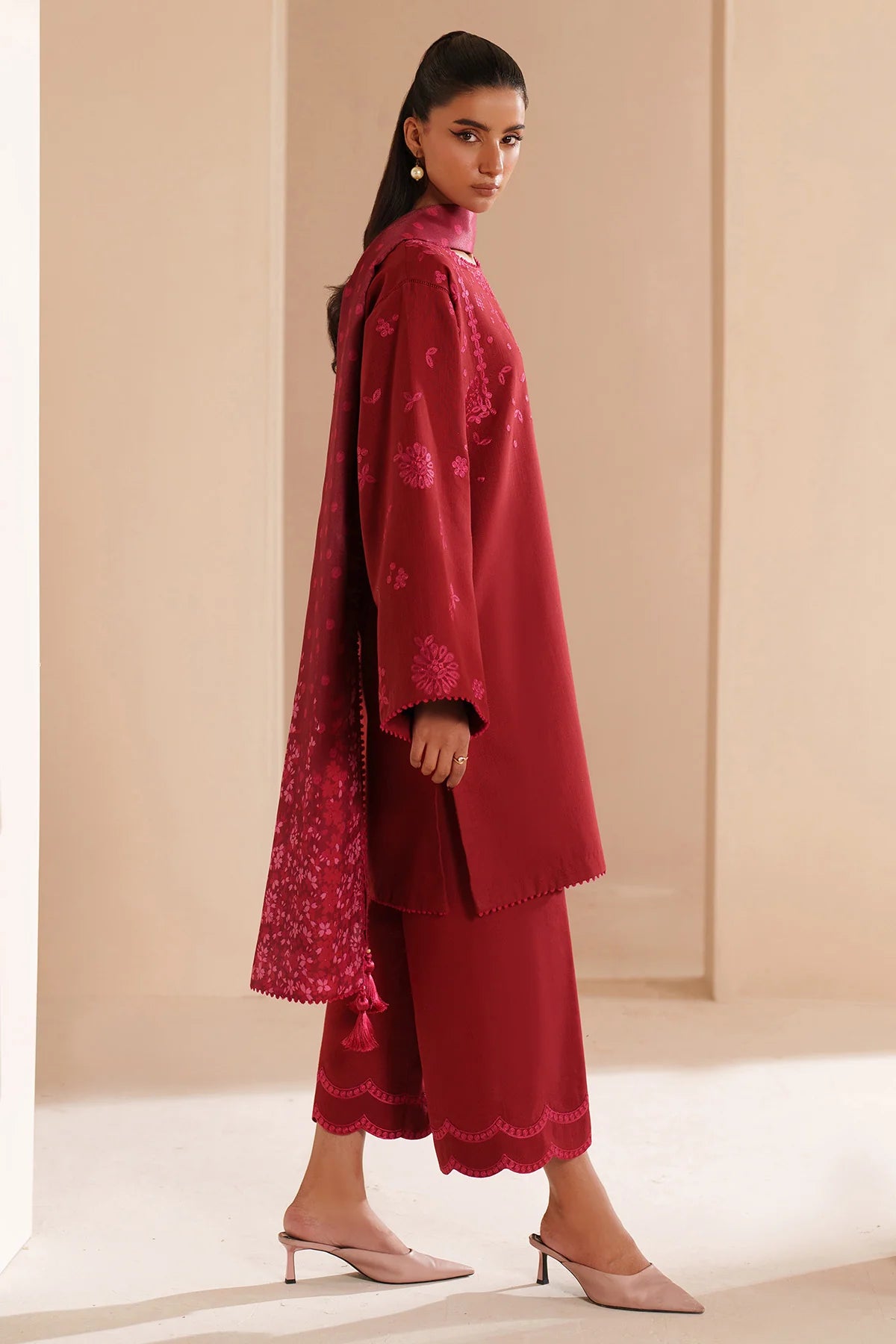 JZ-UW-D0241-0 | EMBROIDERED KHADDAR | Jazmin