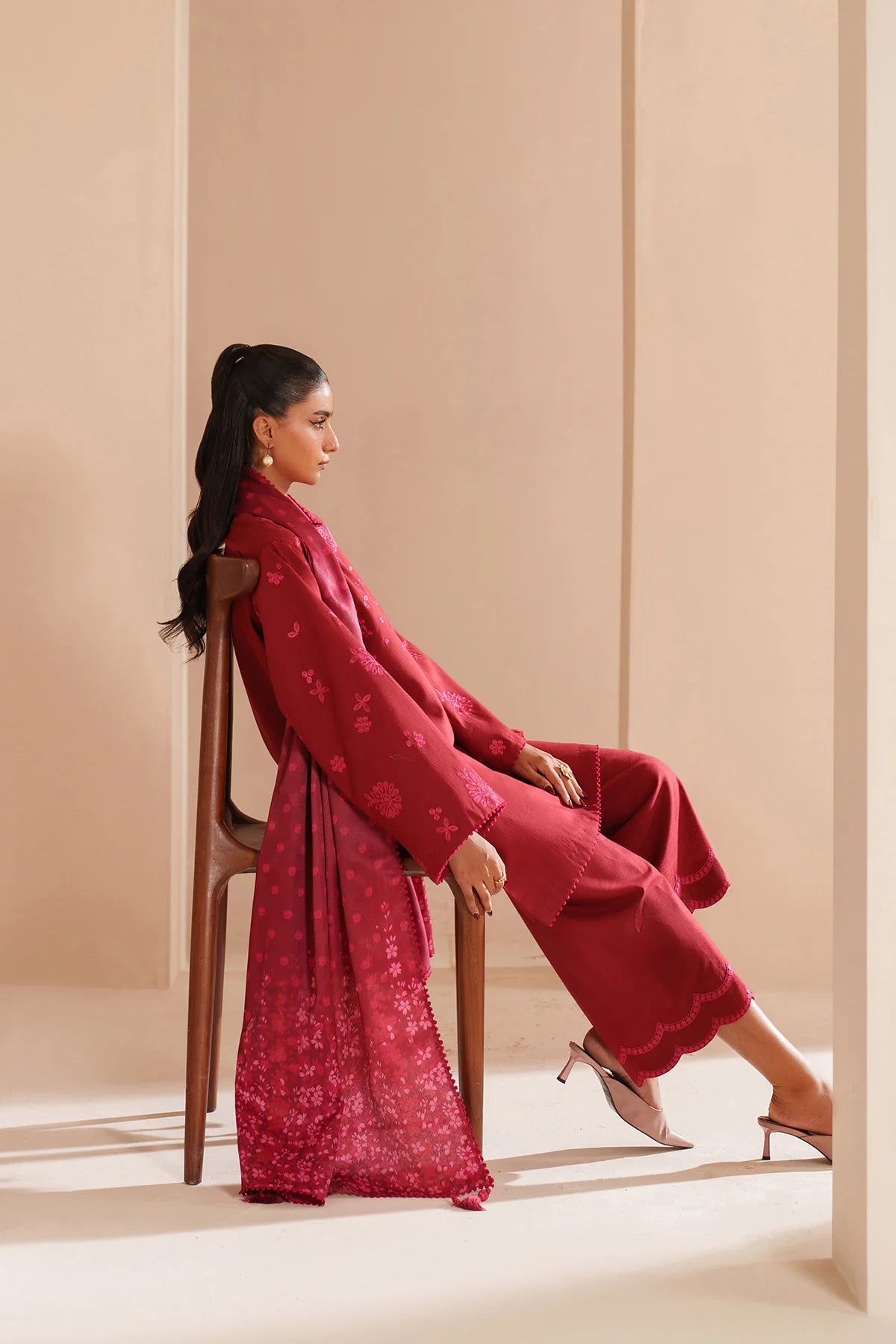 JZ-UW-D0241-0 | EMBROIDERED KHADDAR | Jazmin