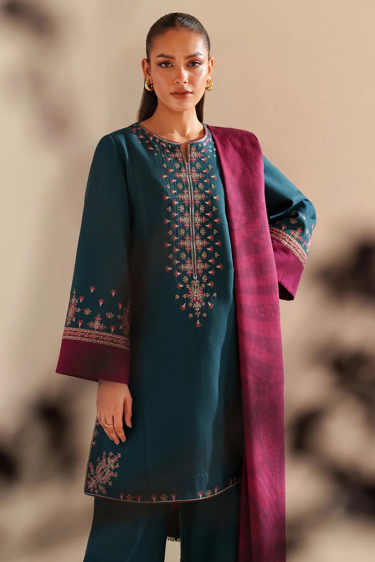 JZ-UW-D0190-0 | EMBROIDERED KHADDAR | Jazmin