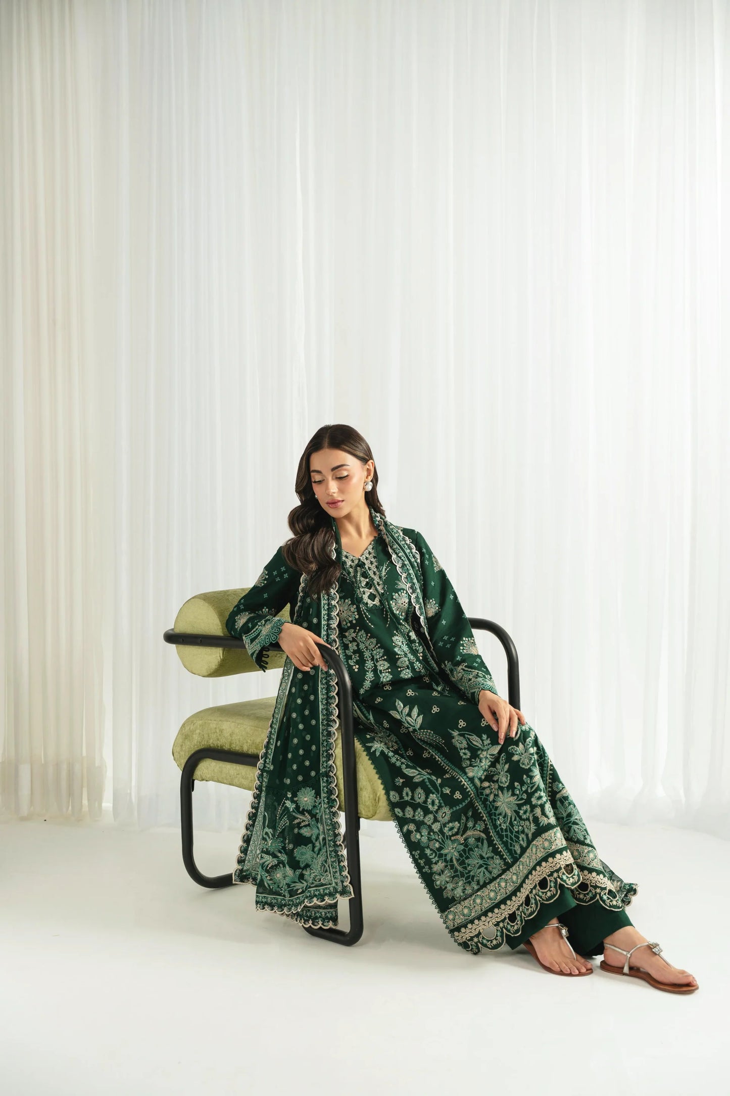 Sylvia | Luxury Karandi '25 | Kaida