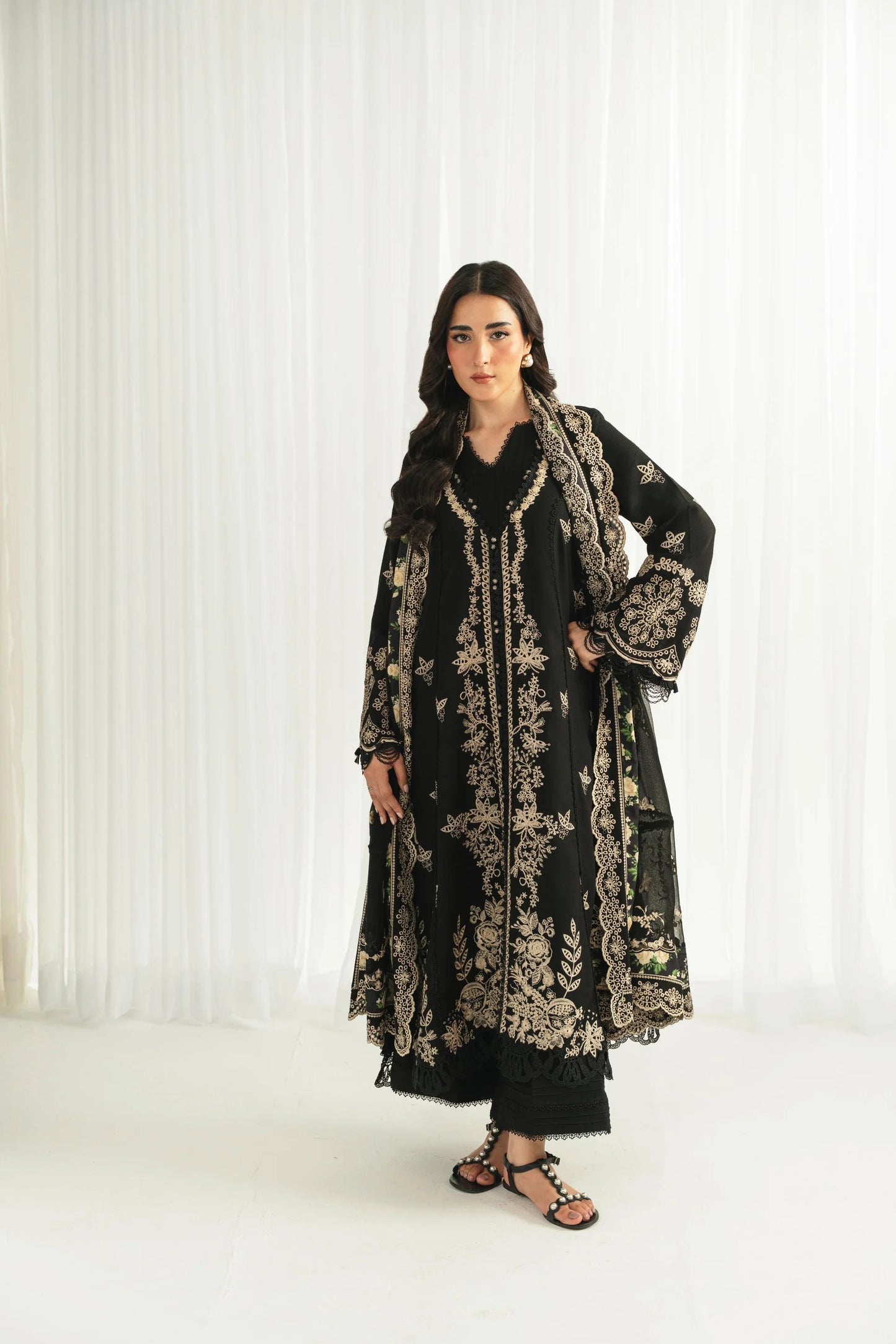 Zariah | Luxury Karandi '25 | Kaida
