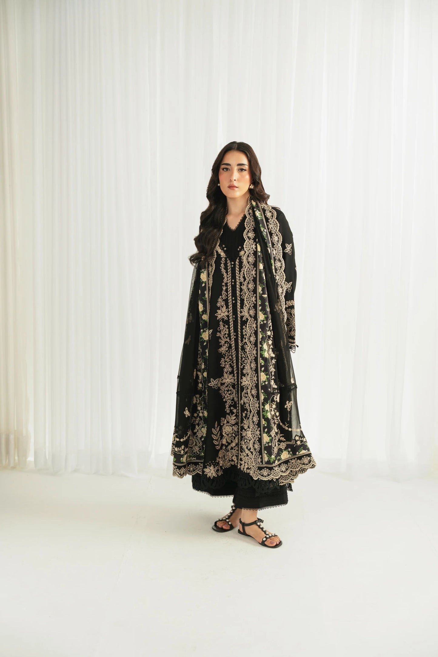 Zariah | Luxury Karandi '25 | Kaida