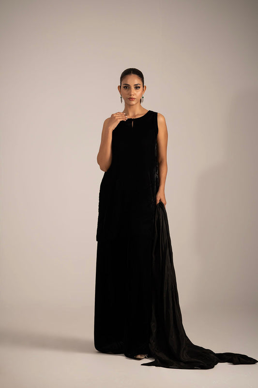 BLACK | Velvet '25 | Ayesha Somaya