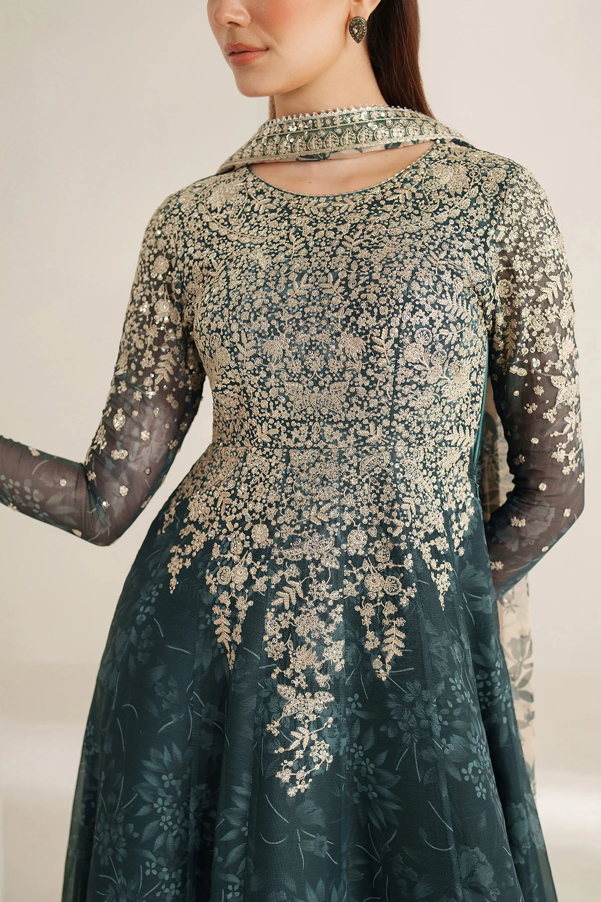 JZ-UC-D3108-1 | SEMI FORMALS | Jazmin