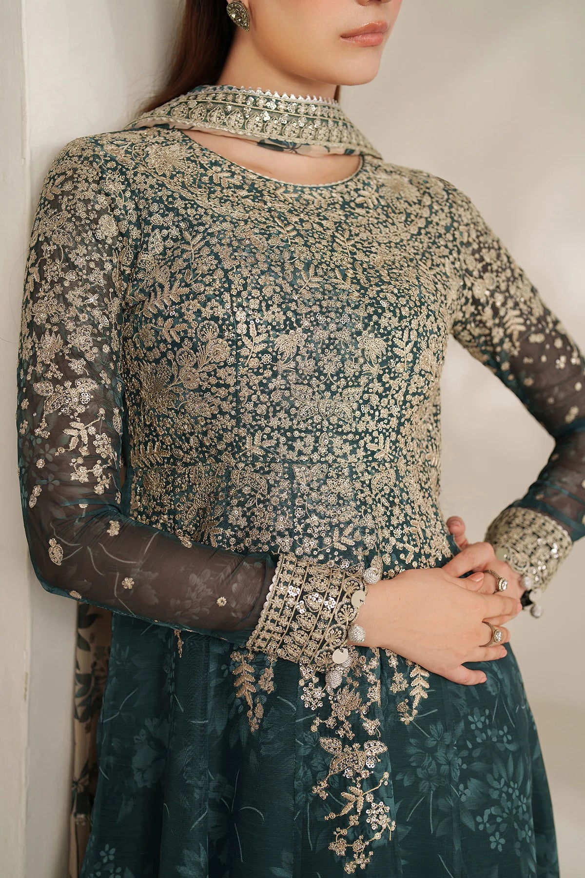 JZ-UC-D3108-1 | SEMI FORMALS | Jazmin