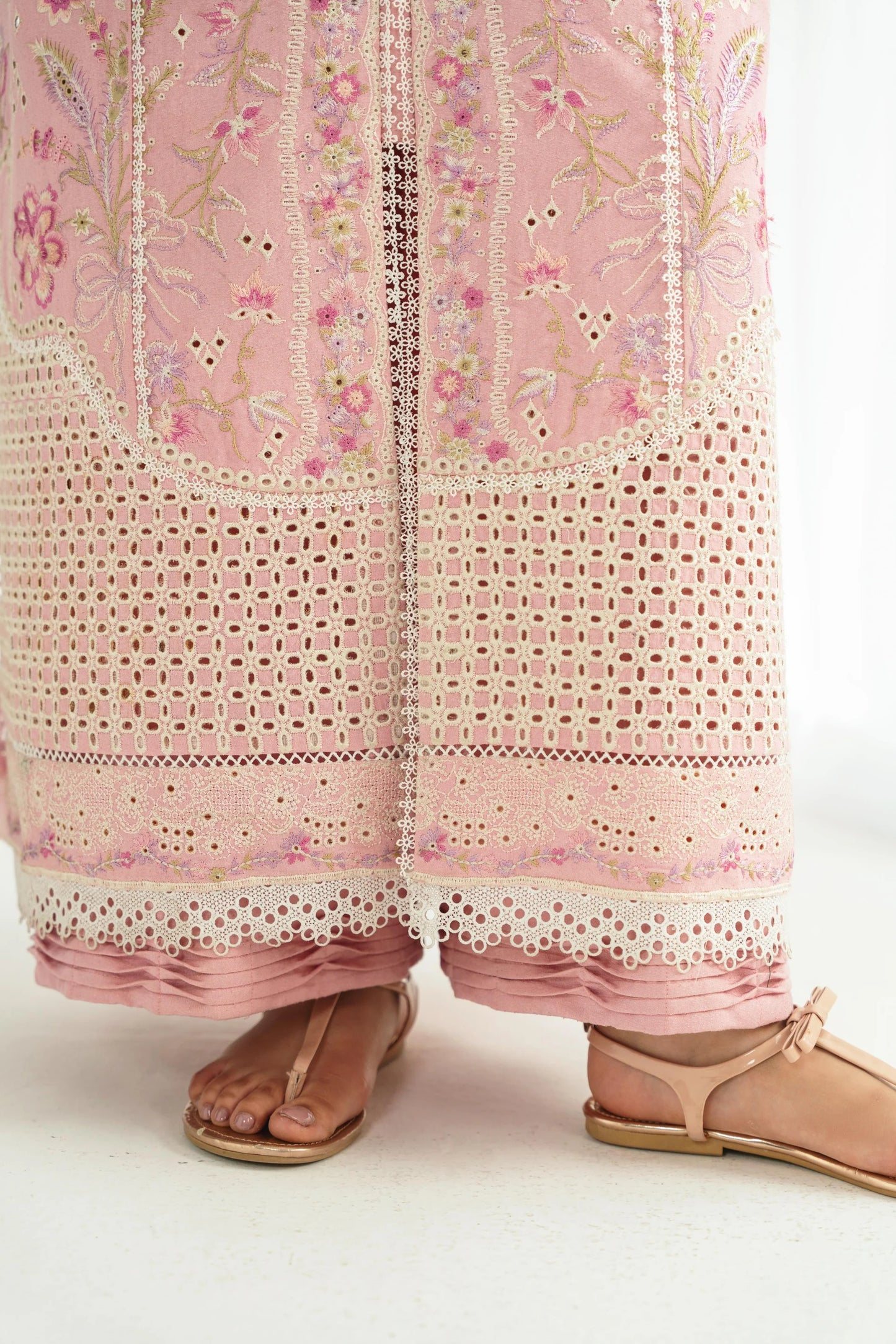 Ava | Luxury Karandi '25 | Kaida