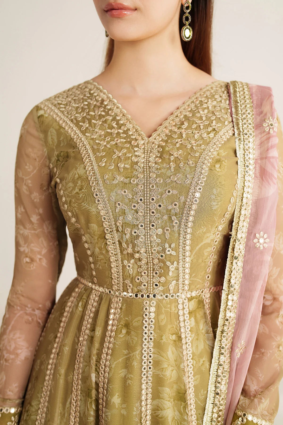 JZ-UC-D3089-1 | SEMI FORMALS | Jazmin