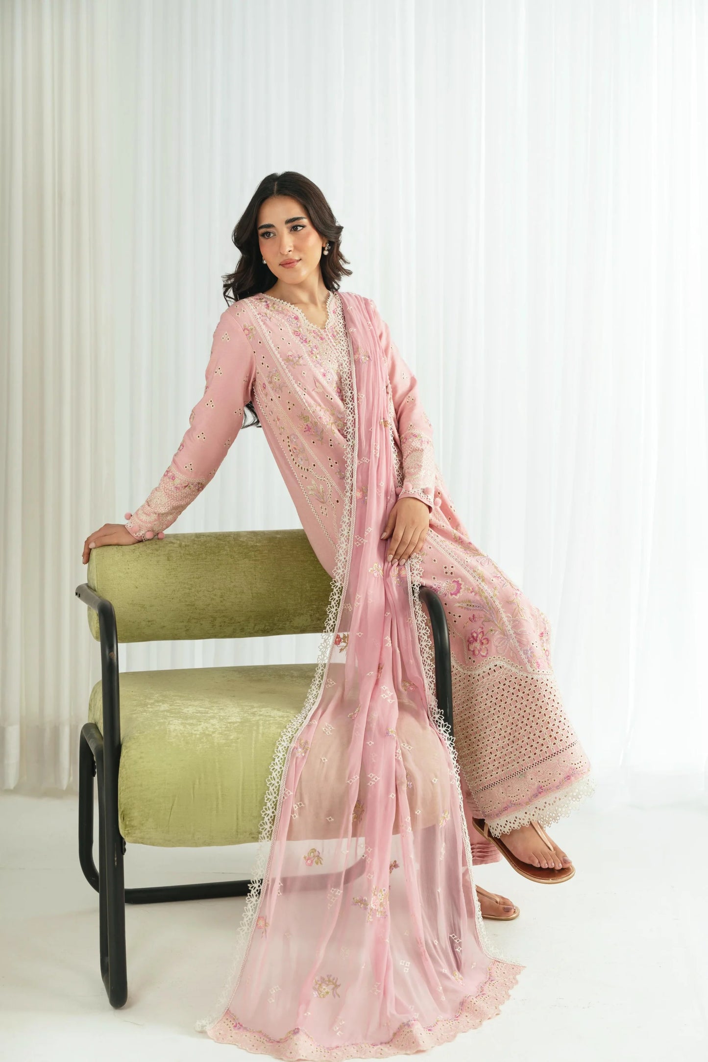 Ava | Luxury Karandi '25 | Kaida