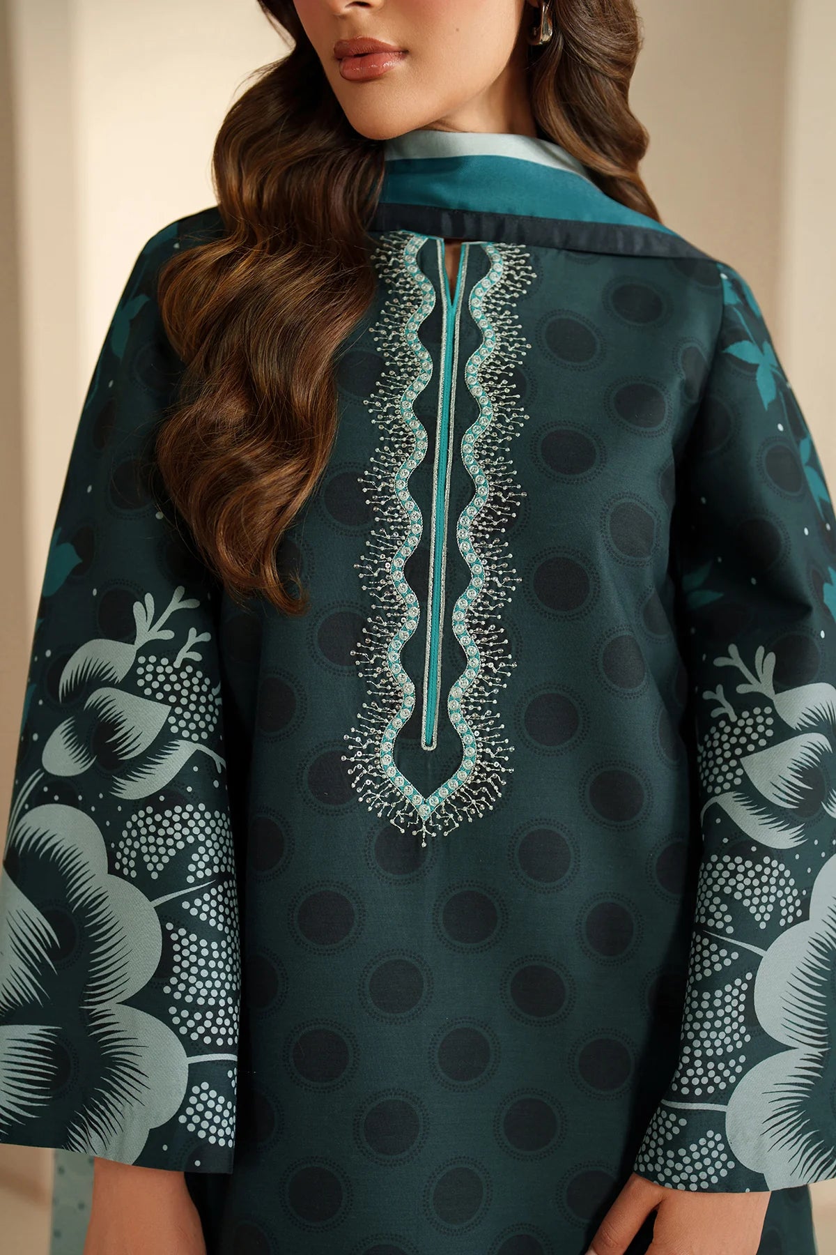 JZ-UW-D0202-0  | EMBROIDERED KHADDAR | Jazmin