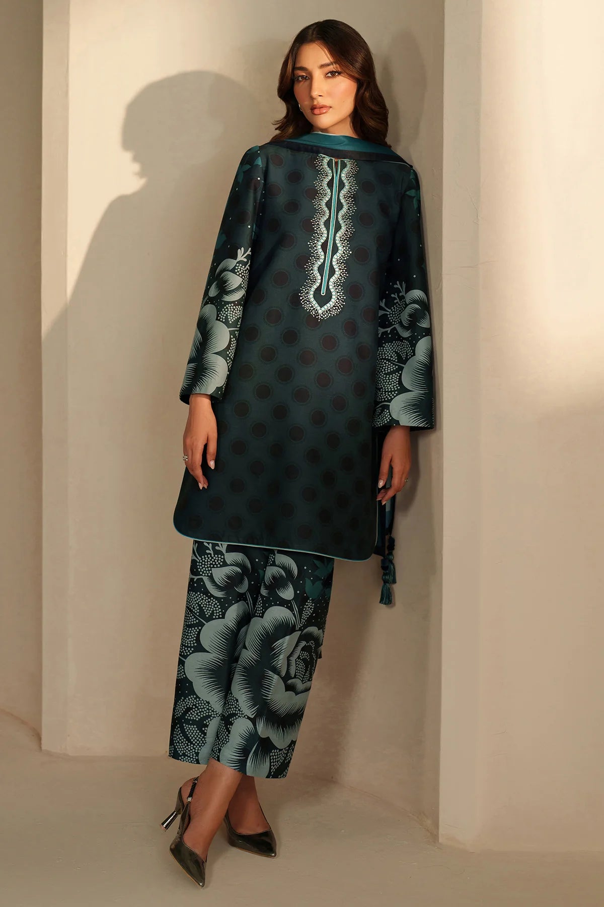 JZ-UW-D0202-0  | EMBROIDERED KHADDAR | Jazmin