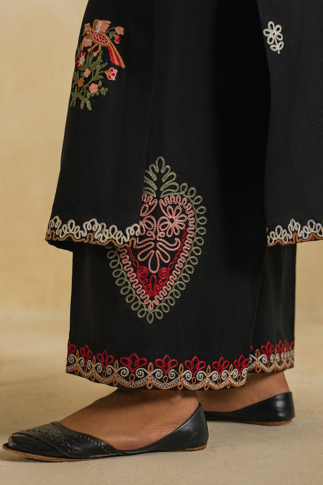 LAYL (ERW-21578) | ÉLAN INDIGÈNE | ELAN