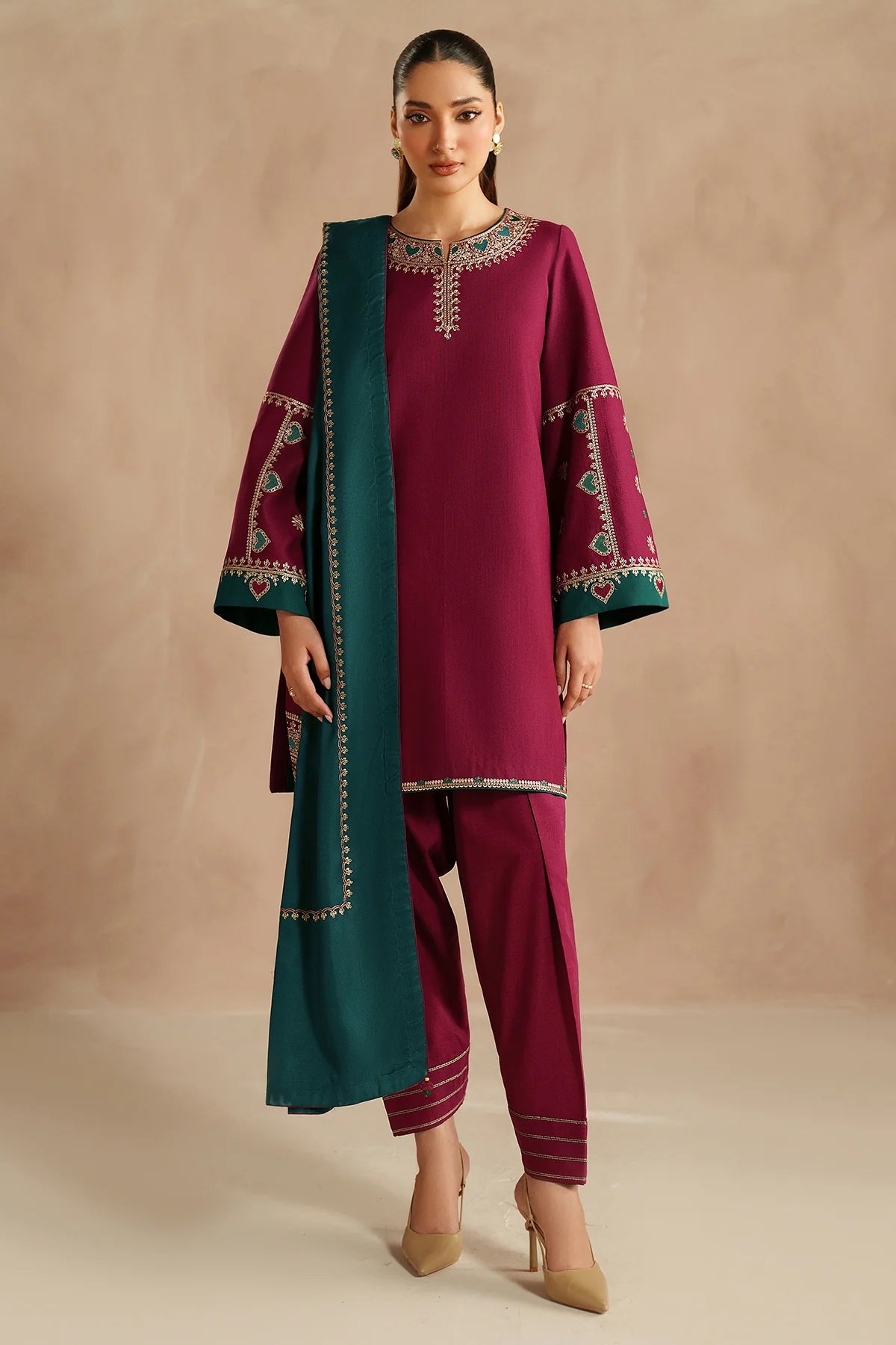 JZ-UW-D0215-0 | EMBROIDERED KHADDAR | Jazmin