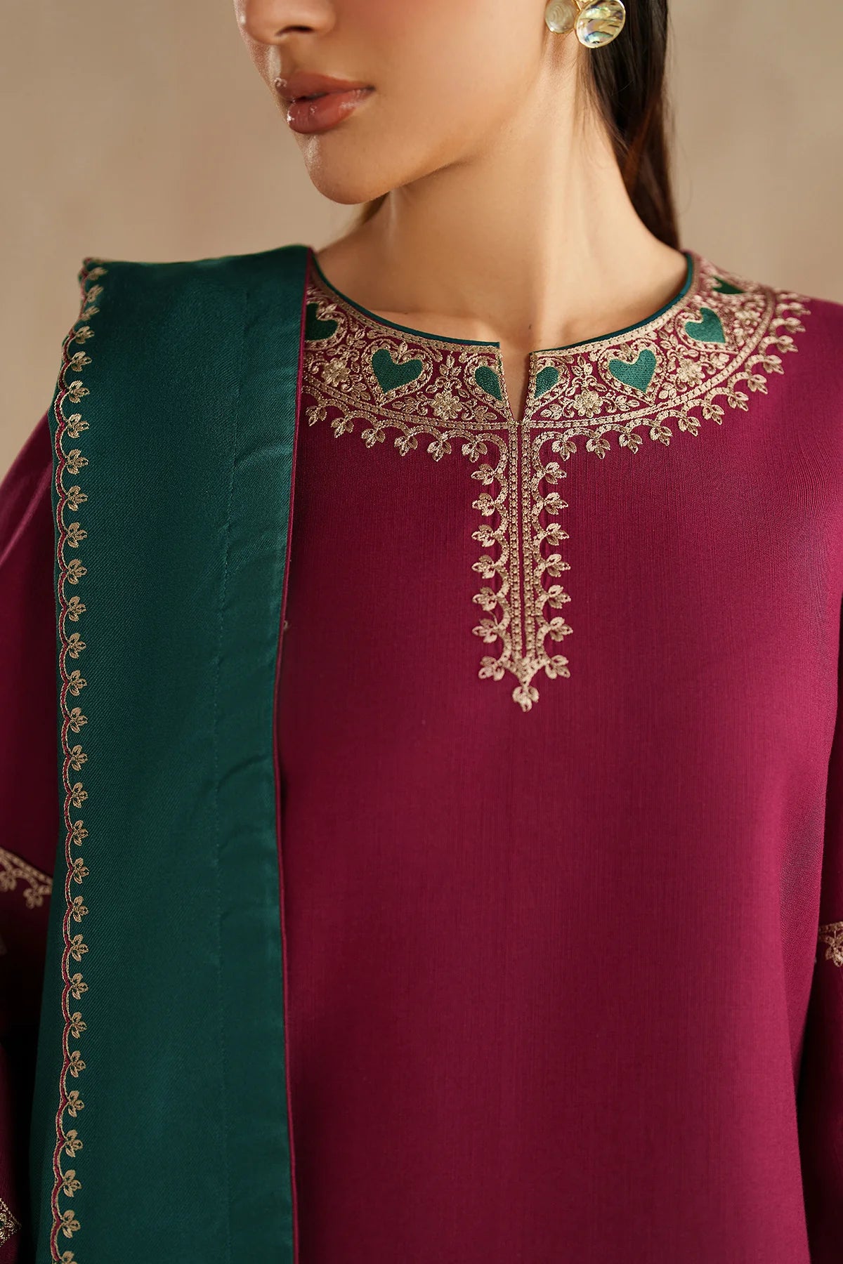 JZ-UW-D0215-0 | EMBROIDERED KHADDAR | Jazmin