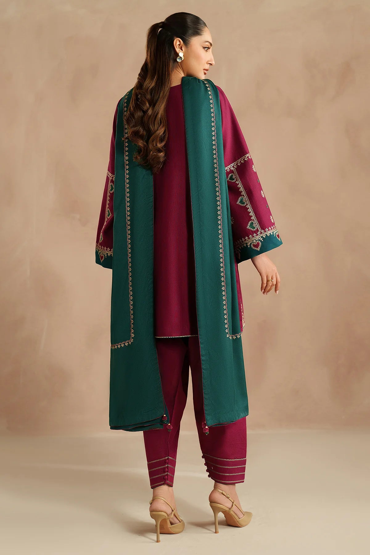 JZ-UW-D0215-0  | EMBROIDERED KHADDAR | Jazmin