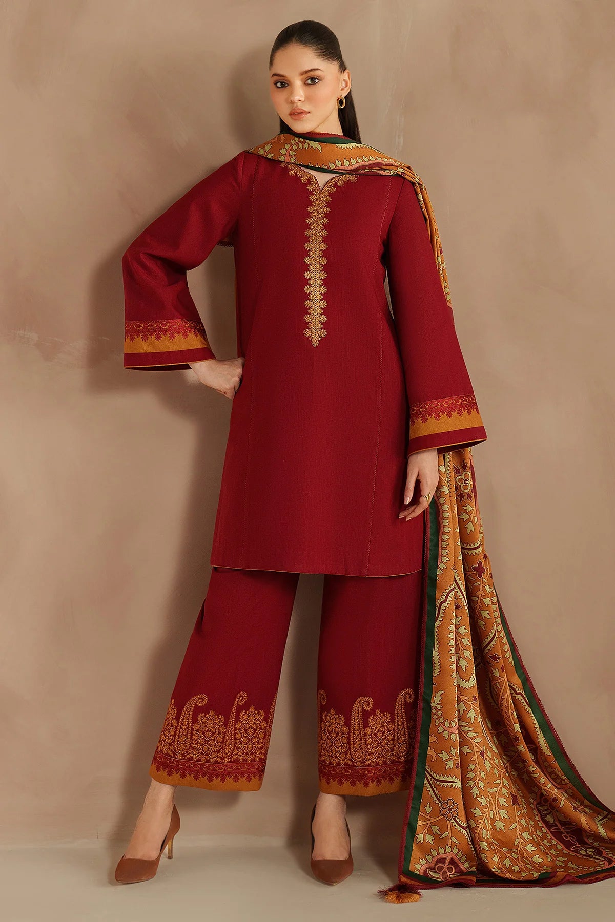 JZ-UW-D0187-0 | EMBROIDERED KHADDAR | Jazmin