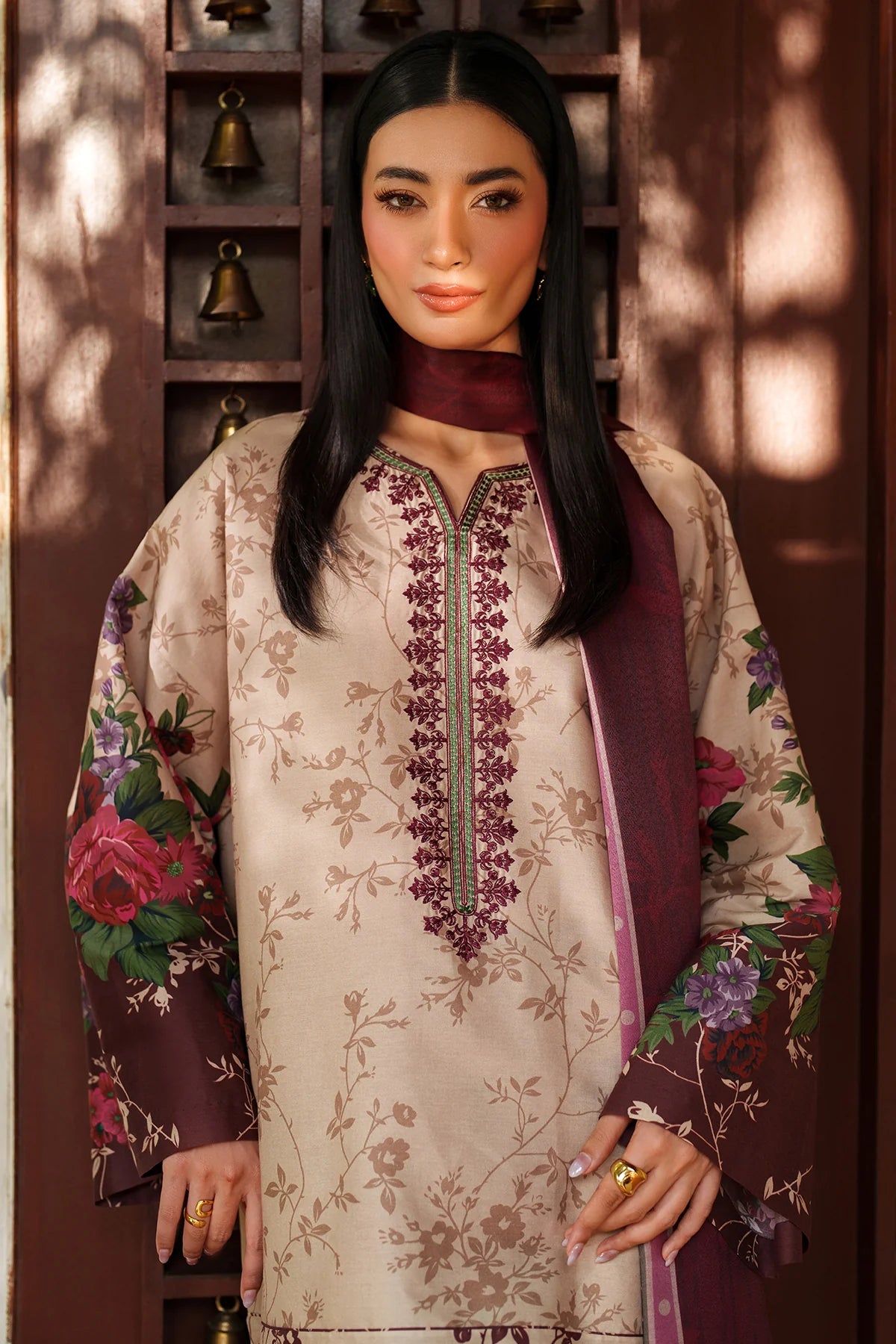 JZ-UW-D0185-0 | EMBROIDERED KHADDAR | Jazmin