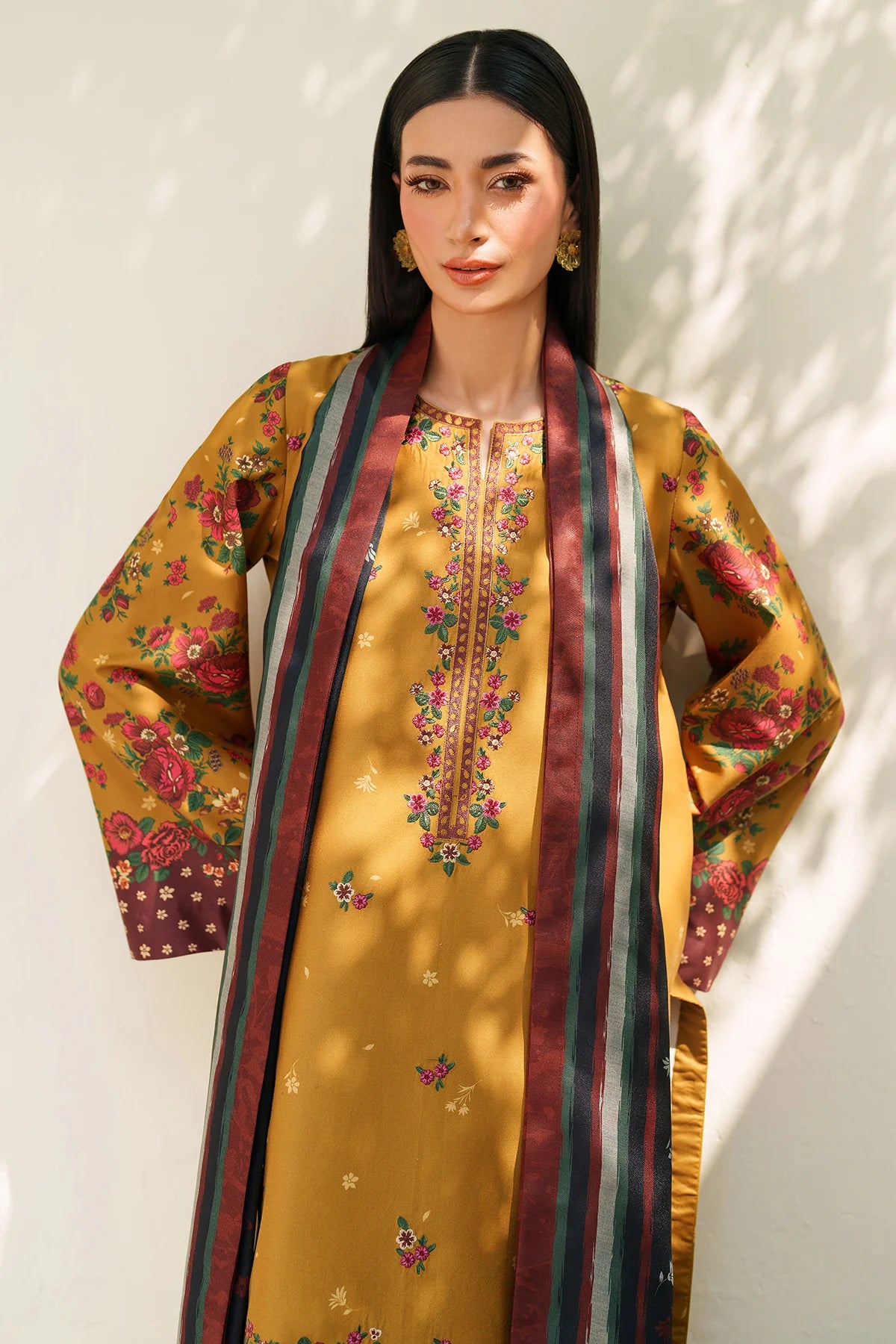 JZ-UW-D0177-0 | EMBROIDERED PREMIUM VISCOSE | Jazmin
