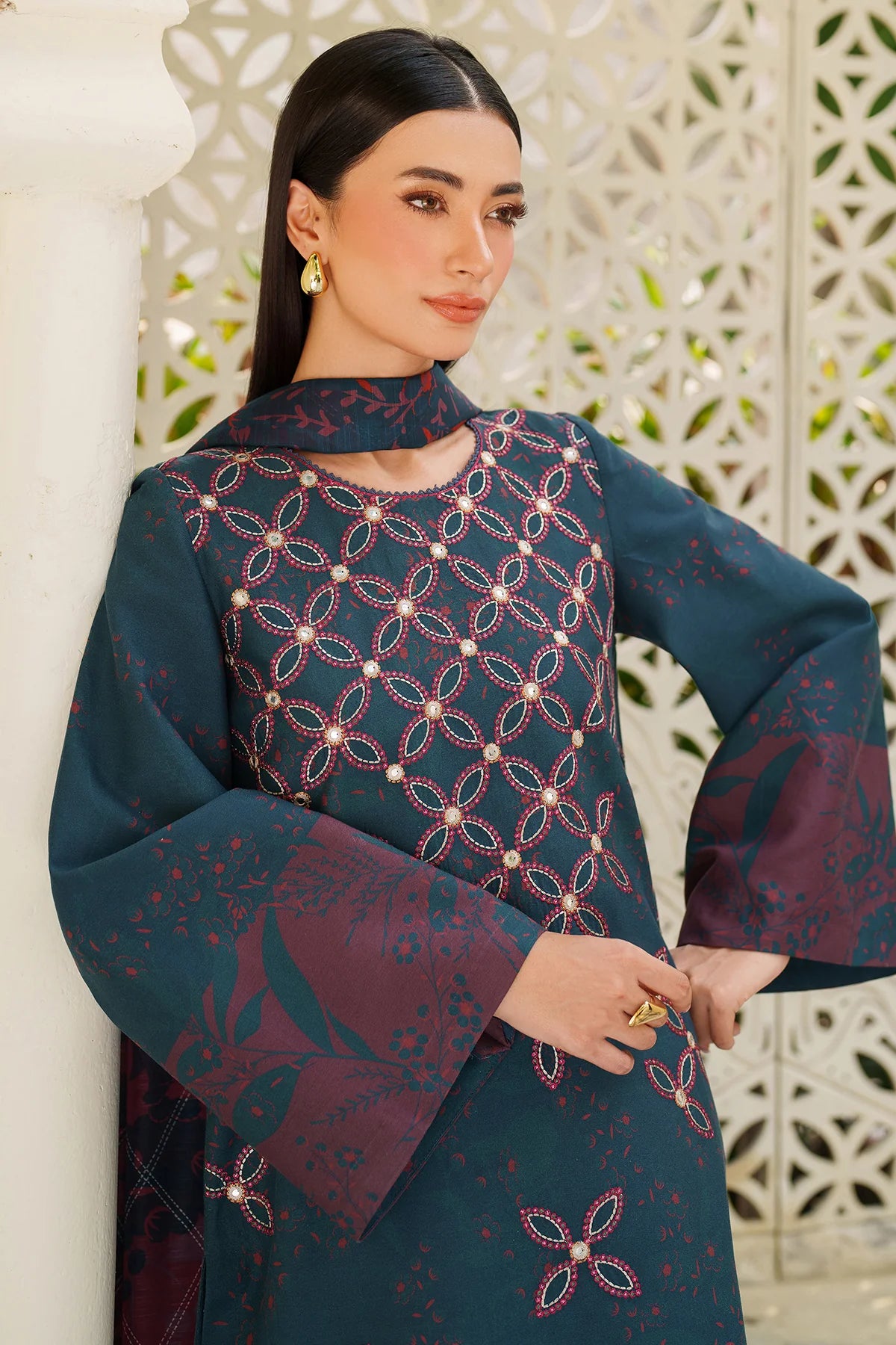 JZ-UW-D0174-0 | EMBROIDERED PREMIUM VISCOSE | Jazmin