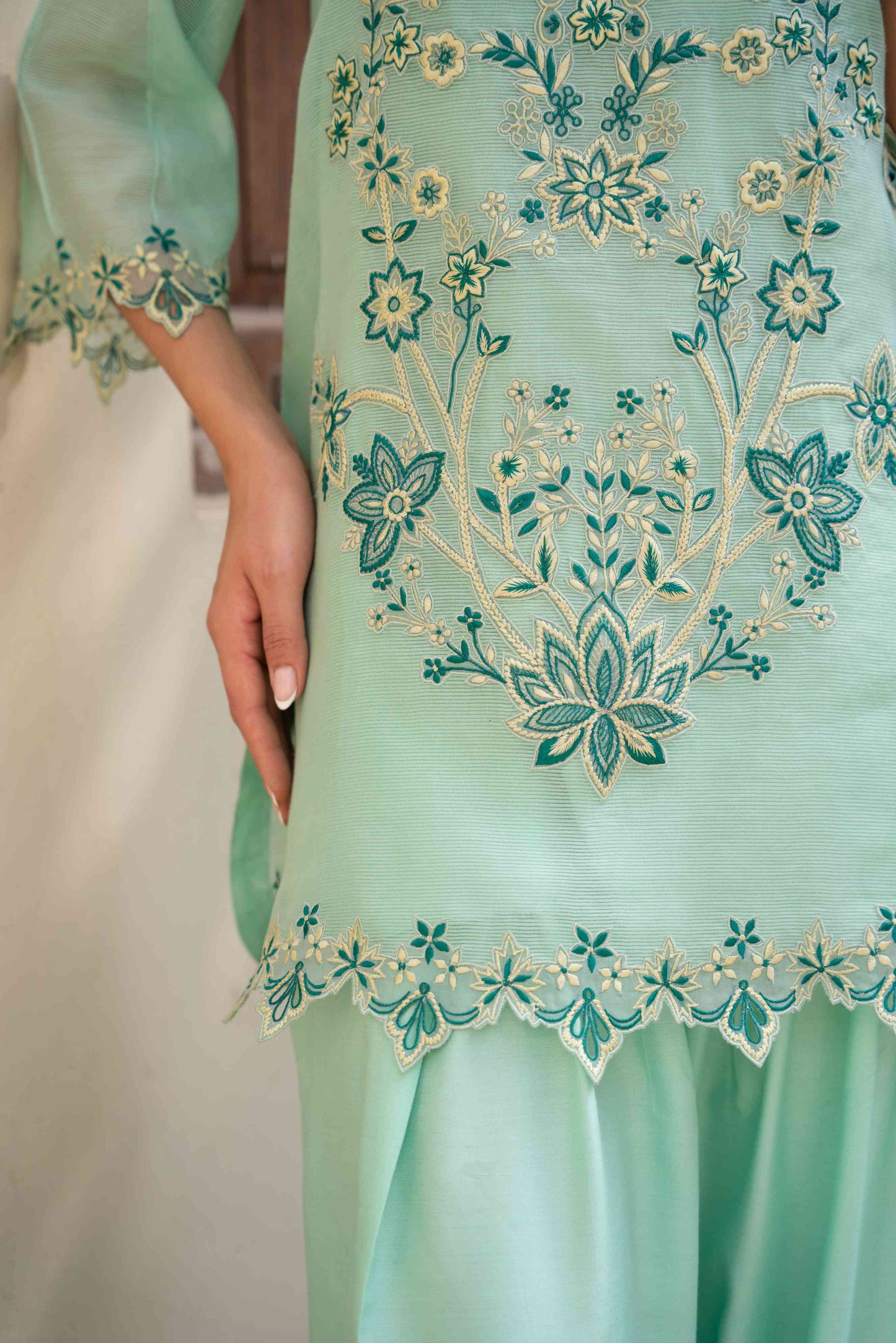 PISTACCIO LACE | LUXE EID EDIT '26 | Studio Mehr