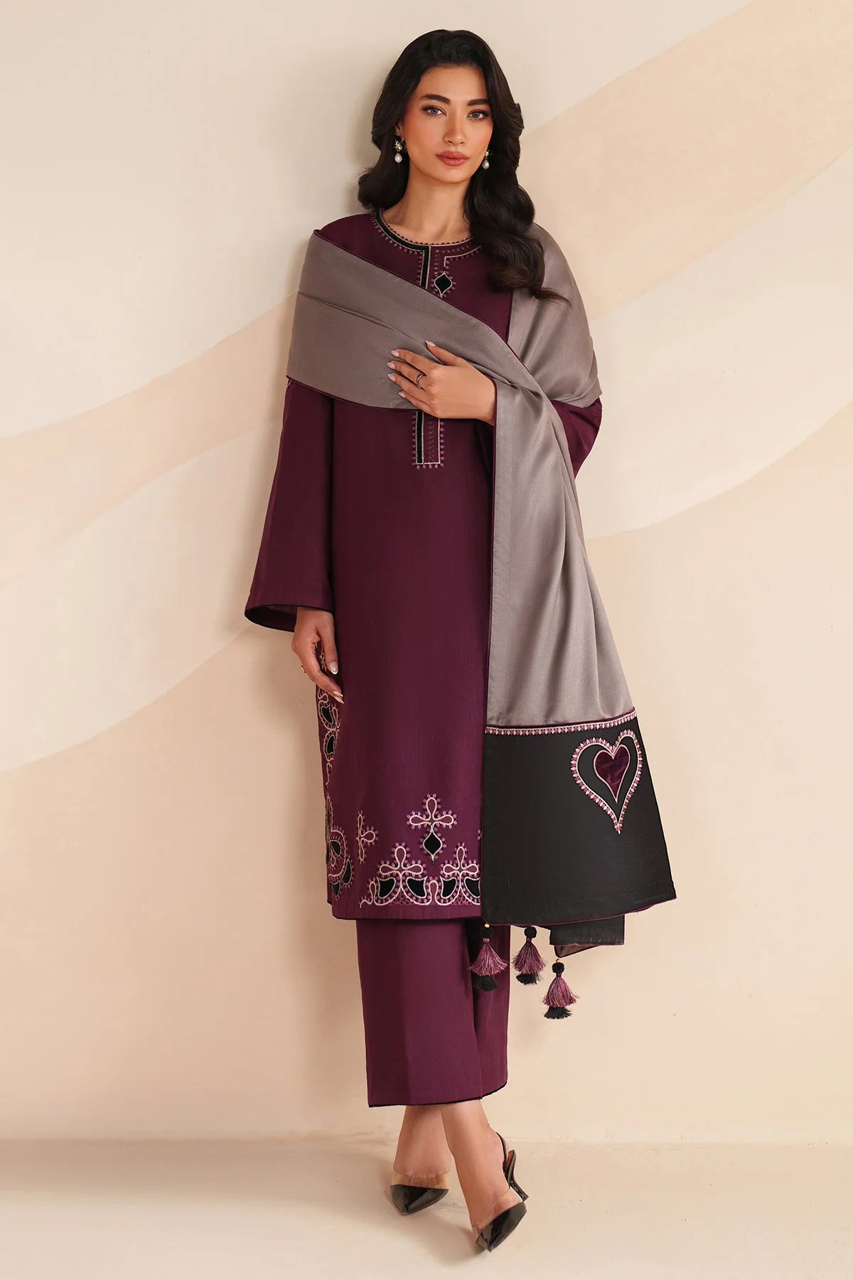 JZ-UW-D0218-0 | EMBROIDERED KHADDAR | Jazmin