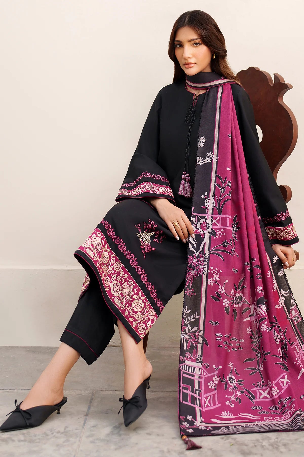 JZ-UW-D0154-0 | EMBROIDERED PREMIUM VISCOSE | Jazmin