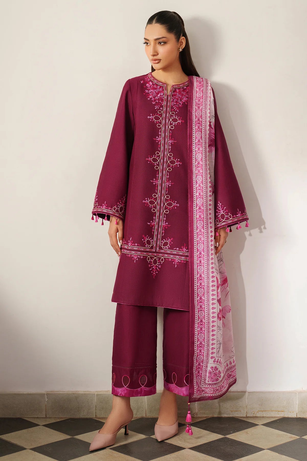 JZ-UW-D0155-0 | EMBROIDERED KHADDAR | Jazmin